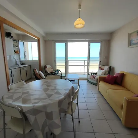 1 Chambre, Proche Plage, Parking, Ideal Pour 5 Pers. - Fr-1-323-302