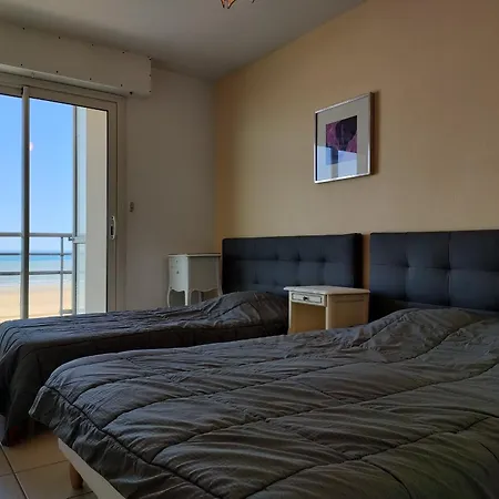1 Chambre, Proche Plage, Parking, Ideal Pour 5 Pers. - Fr-1-323-302 Apartment *